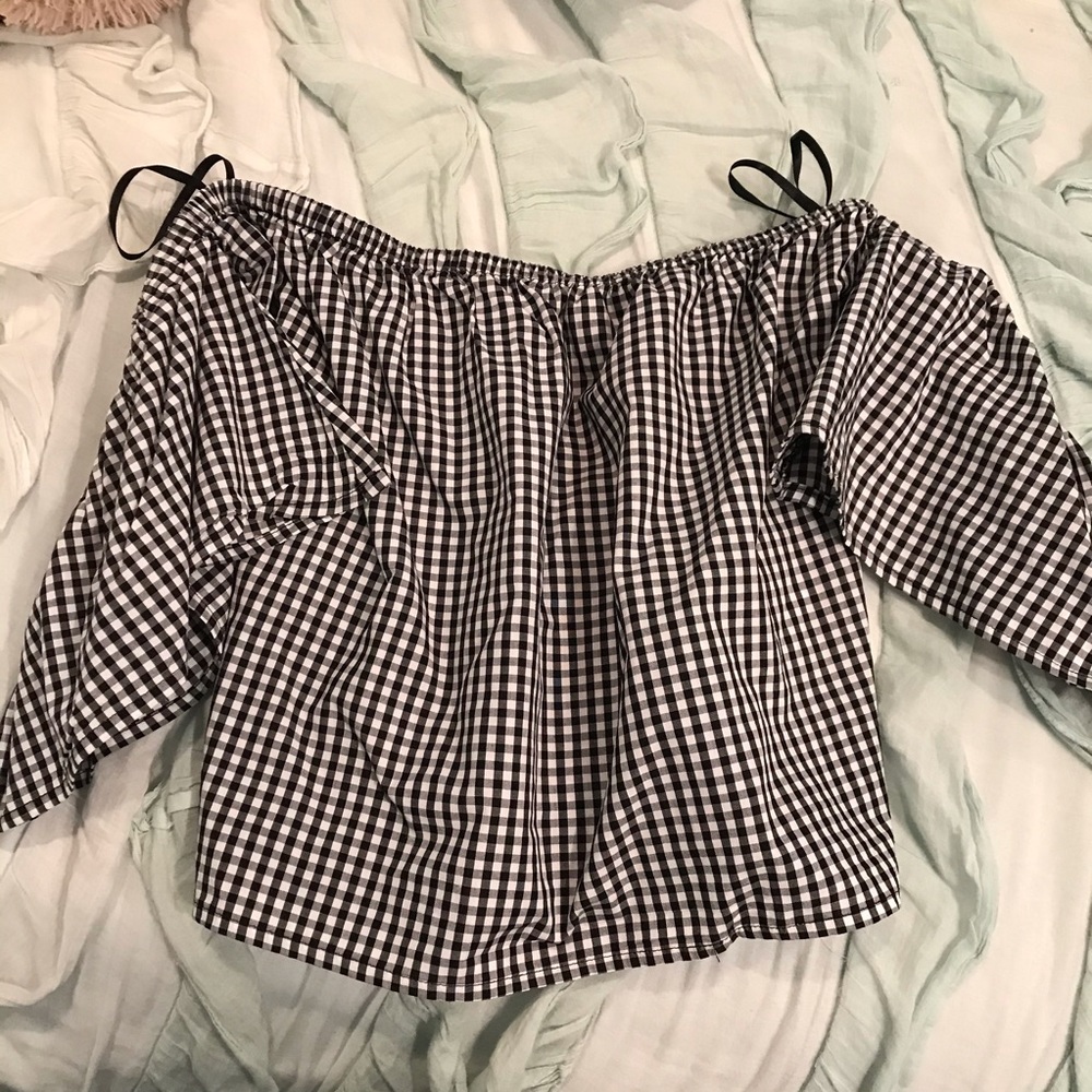 B&W gingham off the shoulder blouse - F21